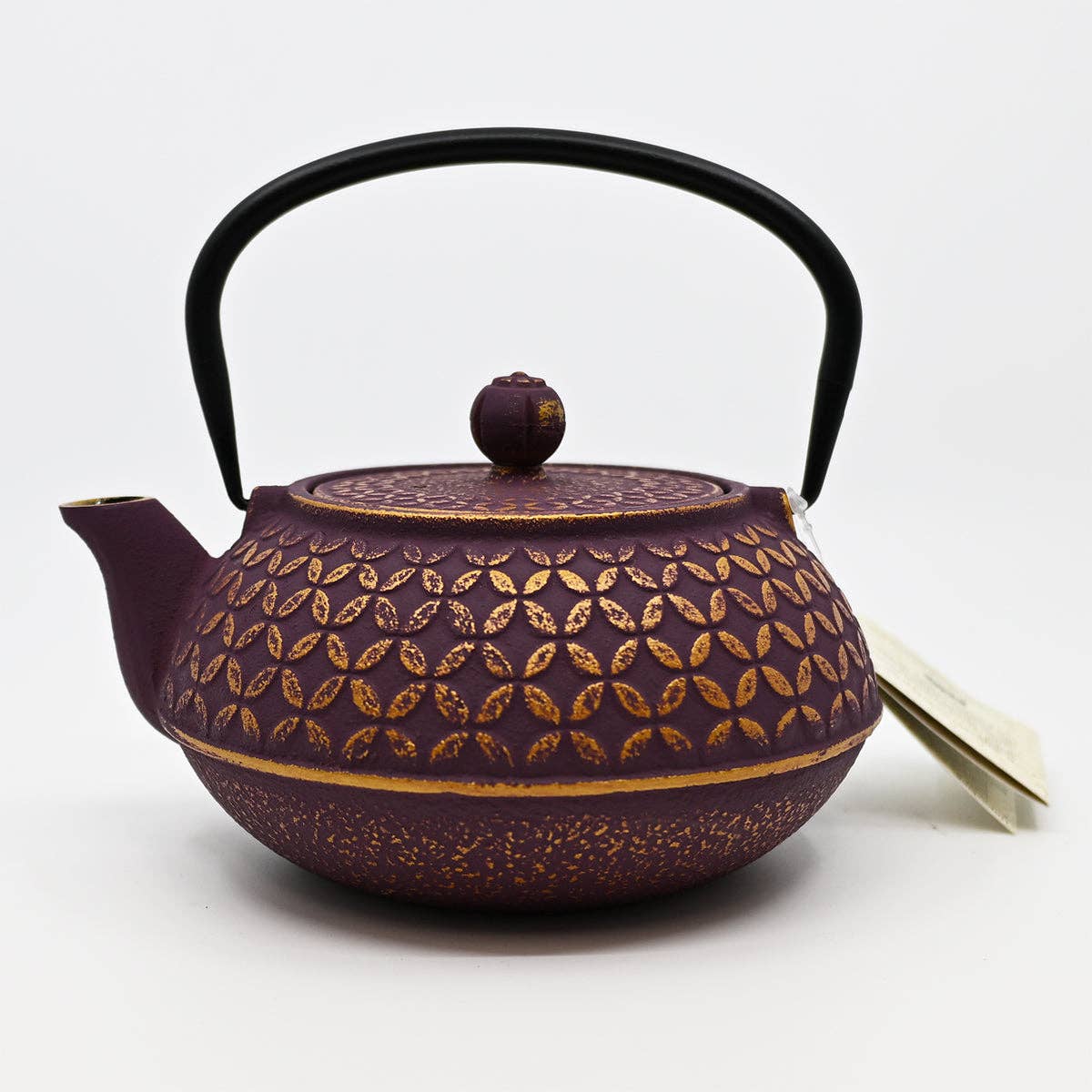 Purple Shippo Cast Iron Teapot 32oz - for Brewing and Serving